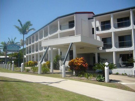 L'Amor Holiday Apartments - Accommodation Mooloolaba 2