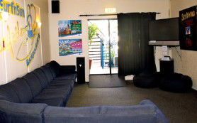 Surf N Sun Beachside Backpackers - Accommodation Mooloolaba 4