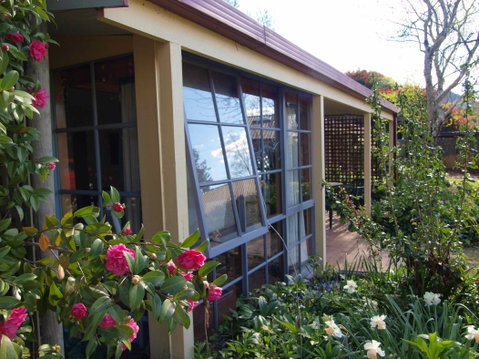 Bright Highland Valley Cottages - Accommodation Mooloolaba 1