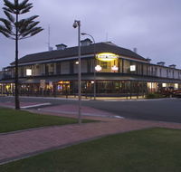 Grand Tasman Hotel - Accommodation Mooloolaba