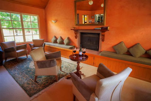 Vineyard Cottages And Cafe - Accommodation Mooloolaba 1