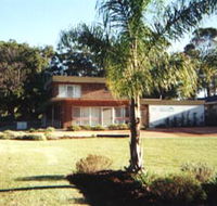 Seaview Holiday Apartments - Accommodation Mooloolaba