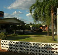Cross Roads Motel - Accommodation Mooloolaba