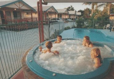 Dolphin Sands Holiday Cabins - Accommodation Mooloolaba