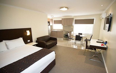 Country Comfort Premier Motel - Accommodation Mooloolaba 0