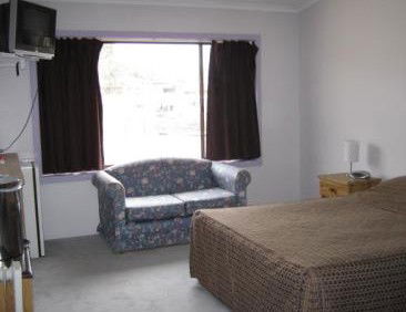 Banjo Paterson Inn - Accommodation Mooloolaba 1