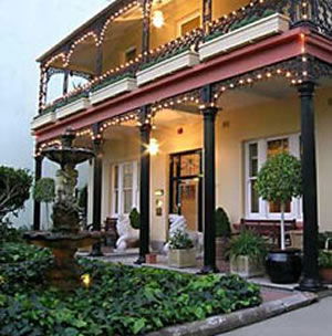 Manor House Boutique Hotel - Accommodation Mooloolaba 1