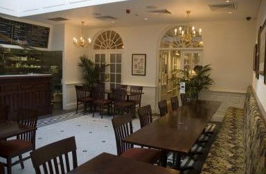 The Royal Exhibition Hotel - Accommodation Mooloolaba 3