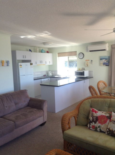 Surfcomber On The Beach - Accommodation Mooloolaba 2