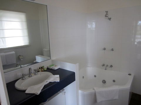 Moore Park Inn - Accommodation Mooloolaba 5