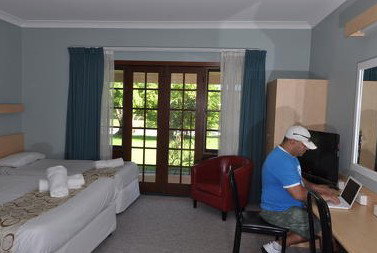 Poplars Inn - Accommodation Mooloolaba 0