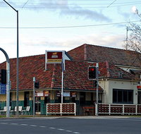 The Farmers Home Hotel - Accommodation Mooloolaba