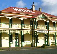 Branxholm Hotel