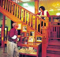 Hotel Corones - Accommodation Mooloolaba