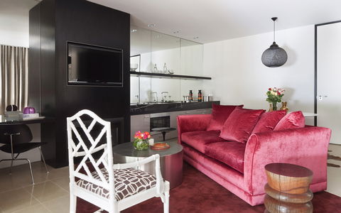 Hepburn At Hepburn - By 8Hotels - Accommodation Mooloolaba 0