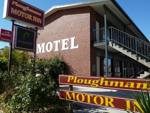 Ploughmans Motor Inn - Accommodation Mooloolaba 0