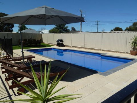 Ploughmans Motor Inn - Accommodation Mooloolaba 5
