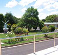 Golden Chain Beachway Motel and Restaurant - Accommodation Mooloolaba