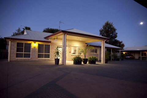 White Gums Motor Inn - Accommodation Mooloolaba 2