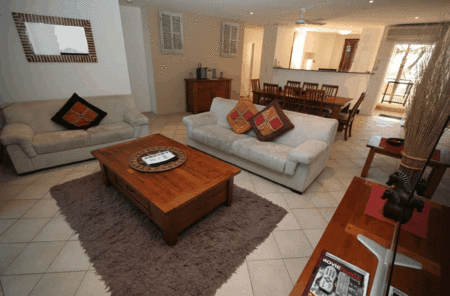 Bay Royal Holiday Apartments - Accommodation Mooloolaba 5
