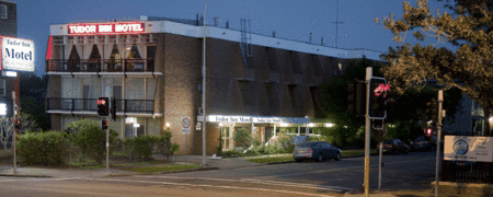 Tudor Inn Motel - Accommodation Mooloolaba