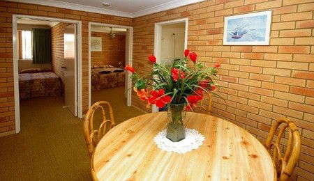 Beachlander Holiday Apartments - Accommodation Mooloolaba 0