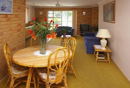 Beachlander Holiday Apartments - Accommodation Mooloolaba 2