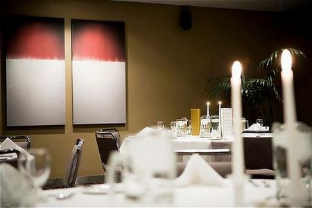 Crowne Plaza Canberra - Accommodation Mooloolaba 2