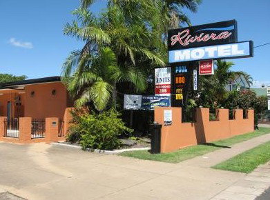 Riviera Motel - Accommodation Mooloolaba 1