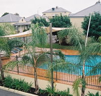Bridges on Meninya Motel  Apartments - Accommodation Mooloolaba