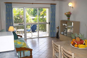 Clifton Sands Apartments - Accommodation Mooloolaba 3