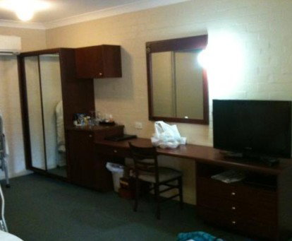 Town Square Motel - Accommodation Mooloolaba 2