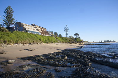 Oceanfront Motel - Accommodation Mooloolaba 0