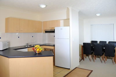 Bella Mare Beachside Apartments - Accommodation Mooloolaba 5