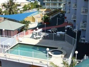 Cullen Bay NT Accommodation Mooloolaba
