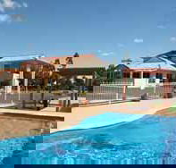 Country Roads Motor Inn - Accommodation Mooloolaba