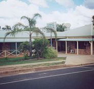 Clermont Motor Inn - Accommodation Mooloolaba