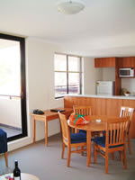 Waitara Furnished Apartments - Accommodation Mooloolaba 7