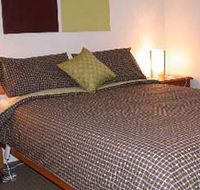 Plumtree Cottage - Accommodation Mooloolaba