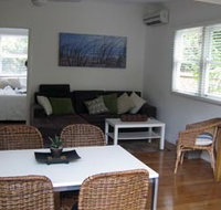Seaside Cottage - Accommodation Mooloolaba