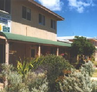 Cervantes Lodge - Pinnacles Beach Backpackers - Accommodation Mooloolaba