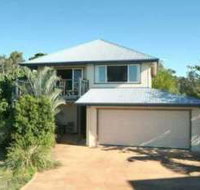 Apartment 2 Mullumbimbi Street Accommodation - Accommodation Mooloolaba