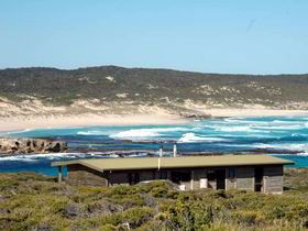 Hanson Bay Cabins - Accommodation Mooloolaba 0