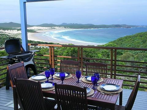 Beach House 7 - Accommodation Mooloolaba 1