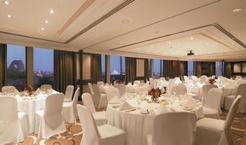 Shangri-La Hotel, Sydney - Accommodation Mooloolaba 35