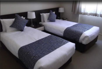 175 (formerly Wesley Lodge) - Accommodation Mooloolaba 16