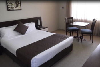 175 (formerly Wesley Lodge) - Accommodation Mooloolaba 17