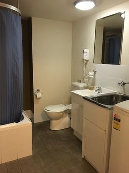 Waldorf The Entrance Serviced Apartments - Accommodation Mooloolaba 9