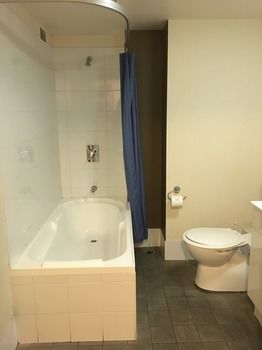 Waldorf The Entrance Serviced Apartments - Accommodation Mooloolaba 11