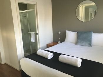 Waldorf The Entrance Serviced Apartments - Accommodation Mooloolaba 33
